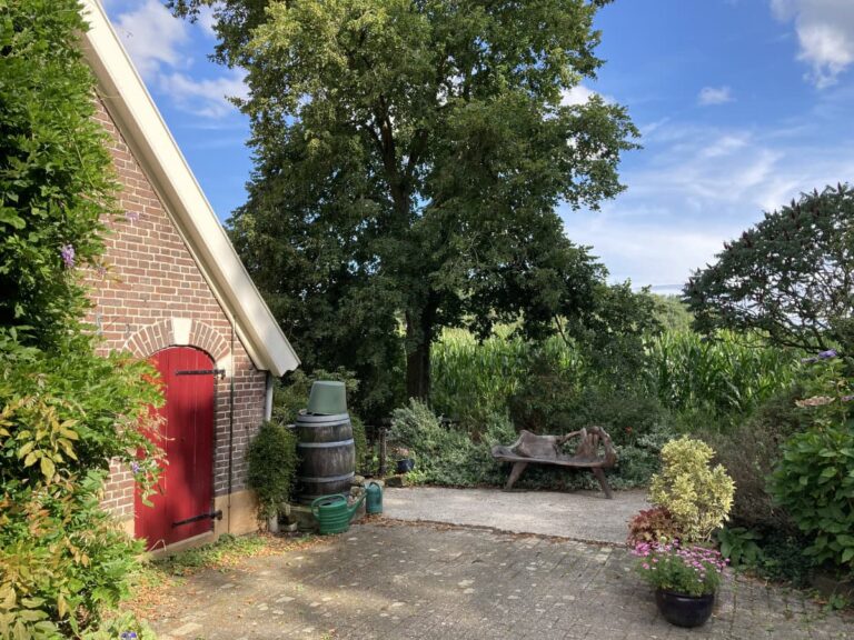epoptea-haupthaus-rechts-2
